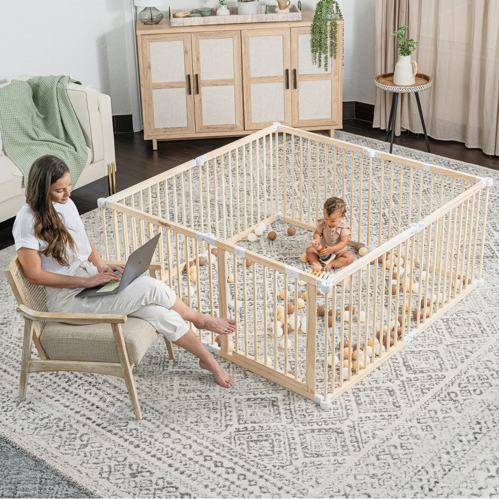 HappyGira Natural Timber Baby Playpen