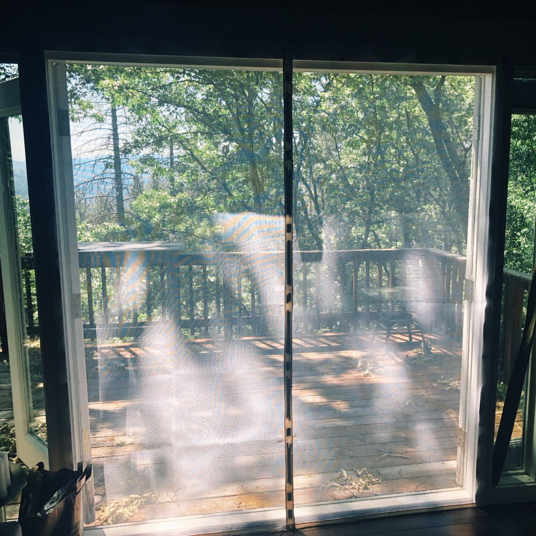 Stay‑Flat Magnetic Mesh Door