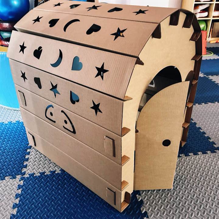 DIY Cardboard Playhouse