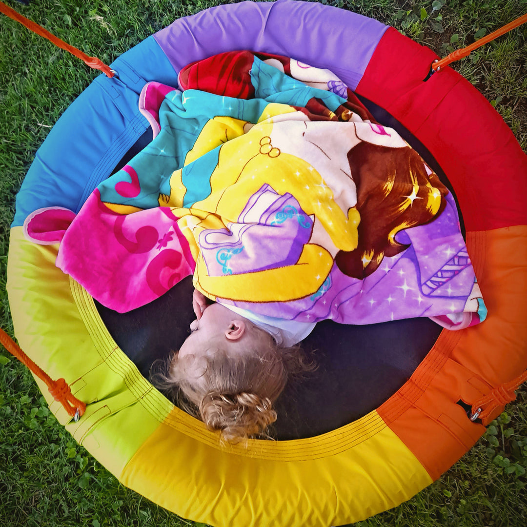 CircleCushion Tree Swing