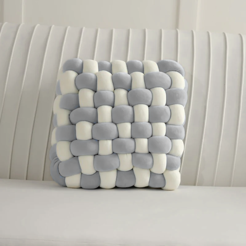 VersaWeave Pillow