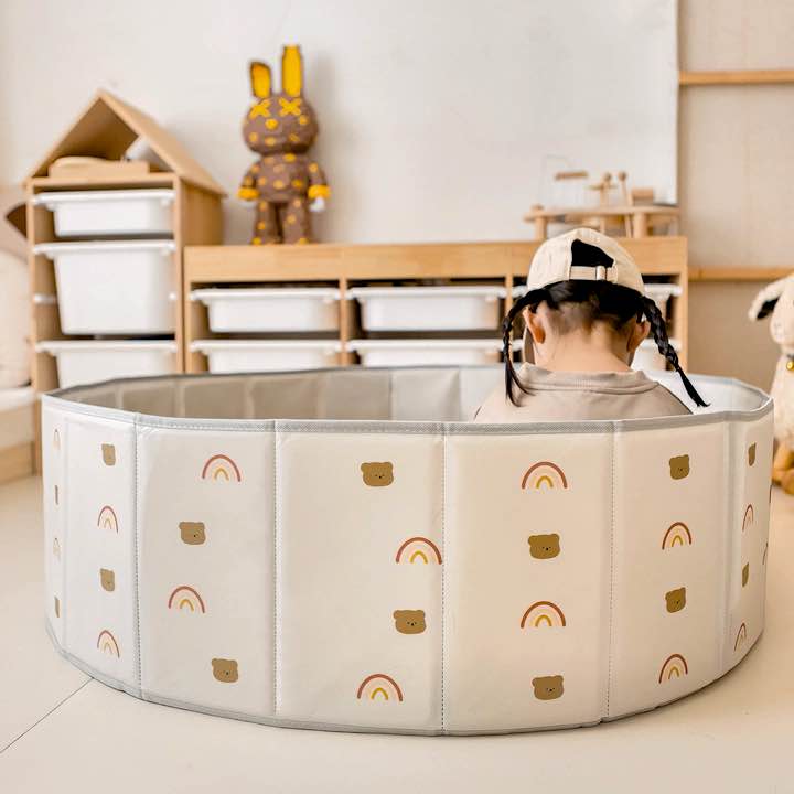 HomeBeach Mess-Contained Ball & Sand Pool